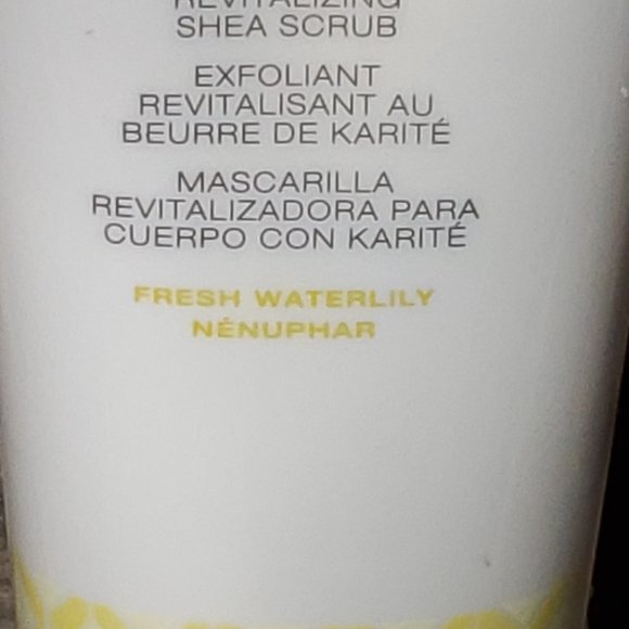 Limited-Edition Fresh Waterlily Satin Body Revitalizing Shea Scrub - Mary Kay - Picture 4 of 6